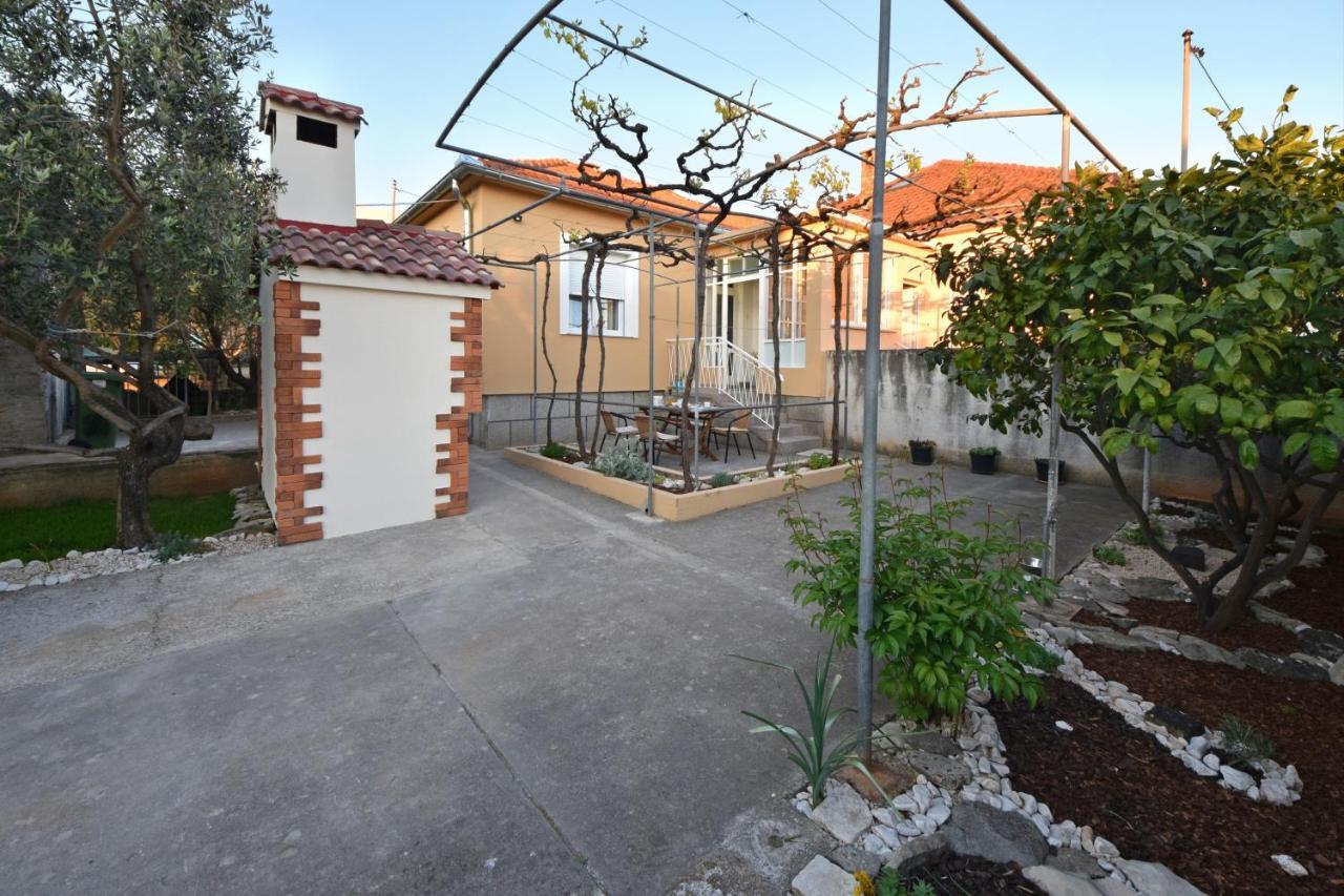 Greenvine Apartment Zadar Buitenkant foto